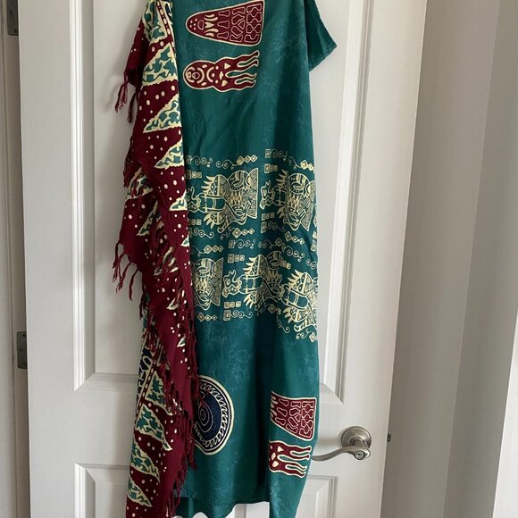 NWOT Scarf/Pashmina Multicolor with Fringe - Picture 4 of 6